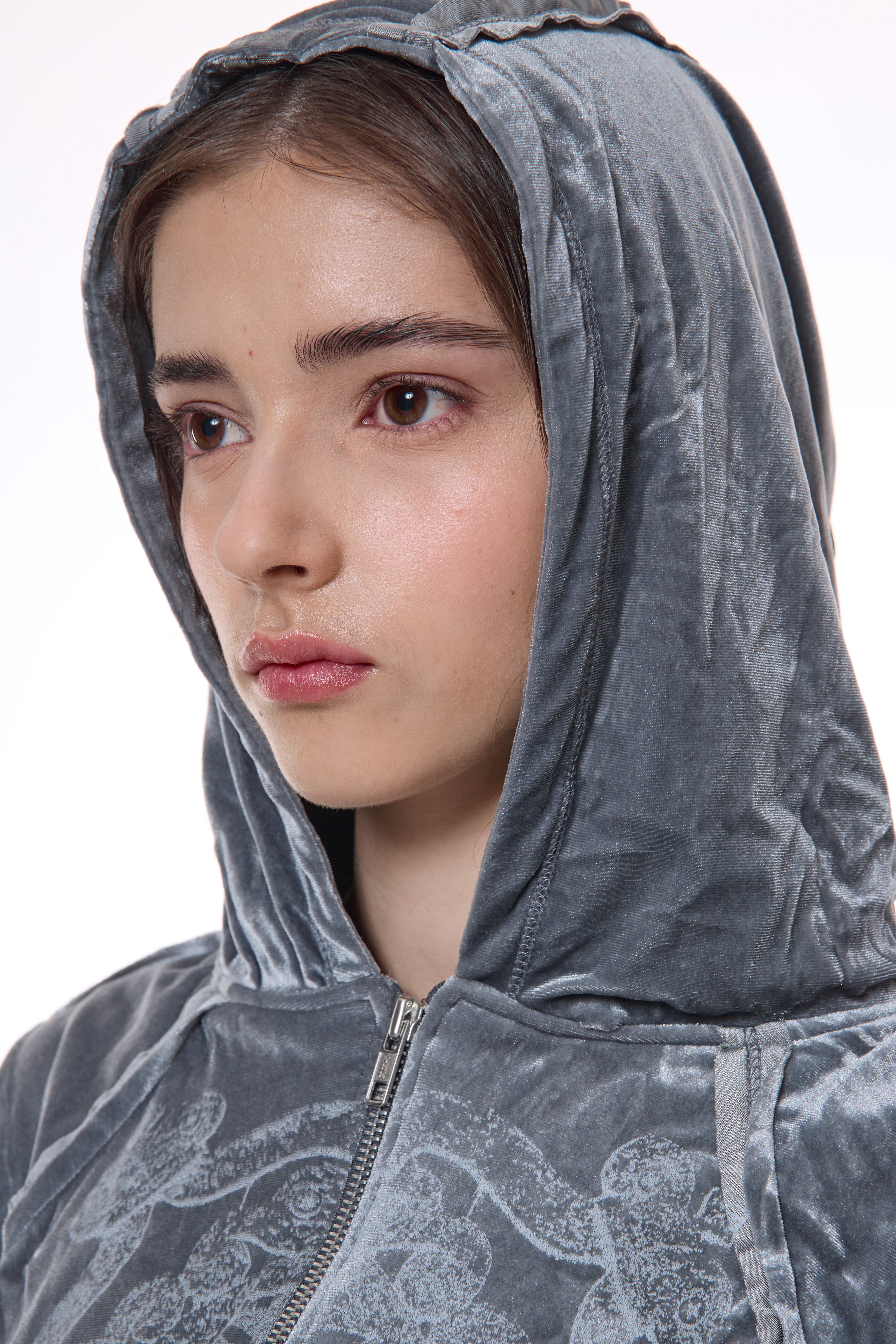 UMBRA SWEATSHIRT