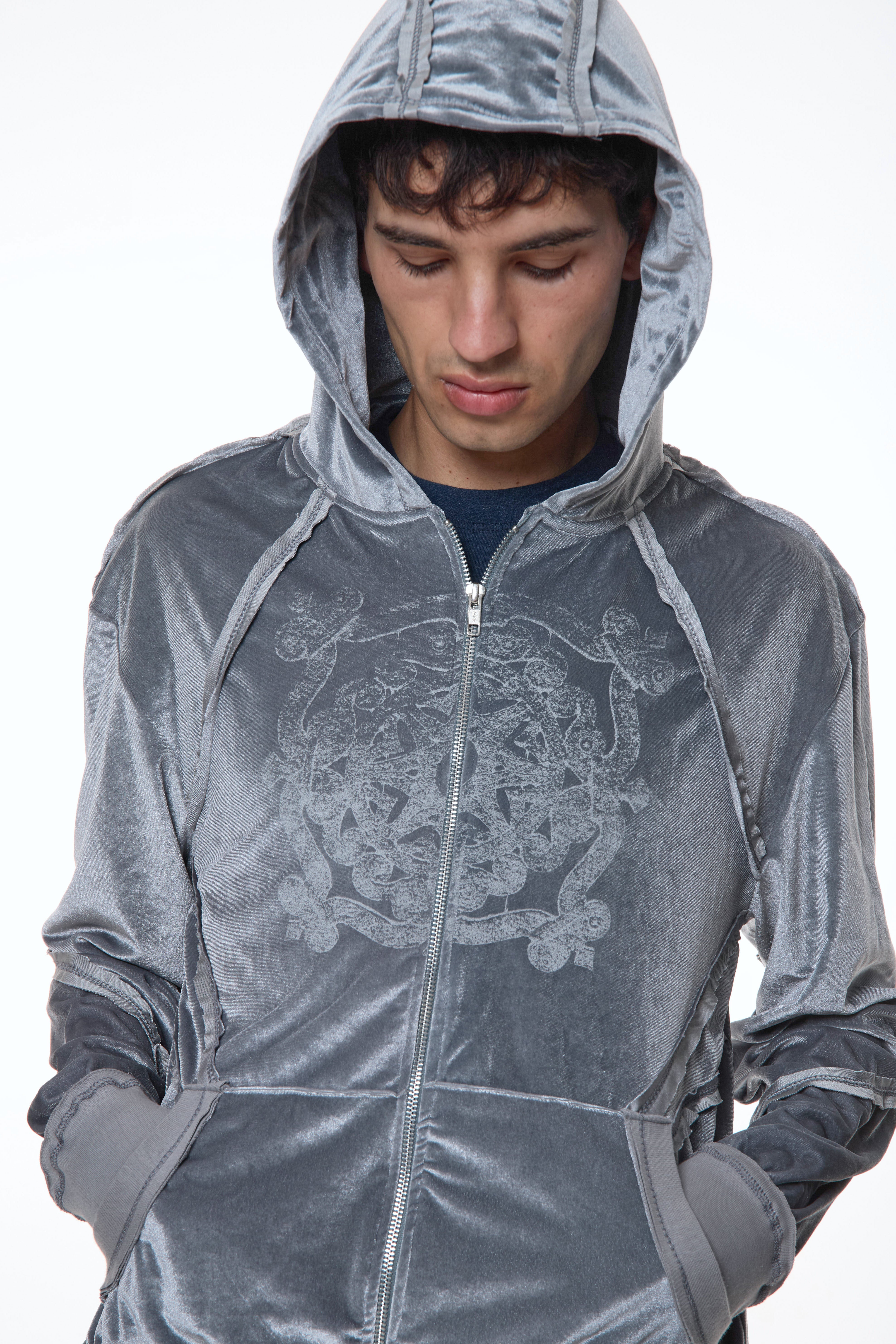 UMBRA SWEATSHIRT